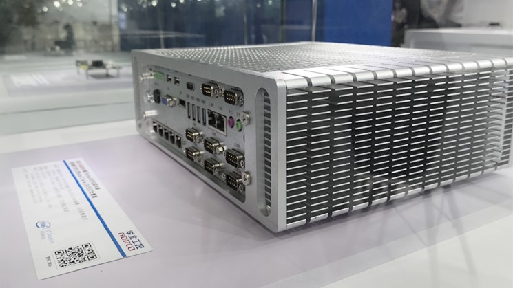CMEF2021春季展开幕 华北工控携医疗器械专用嵌入式计算机精彩亮相